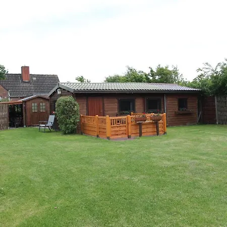 Haus Seerobbe-Blockhaus Im Garten Fehmarn Esterno foto